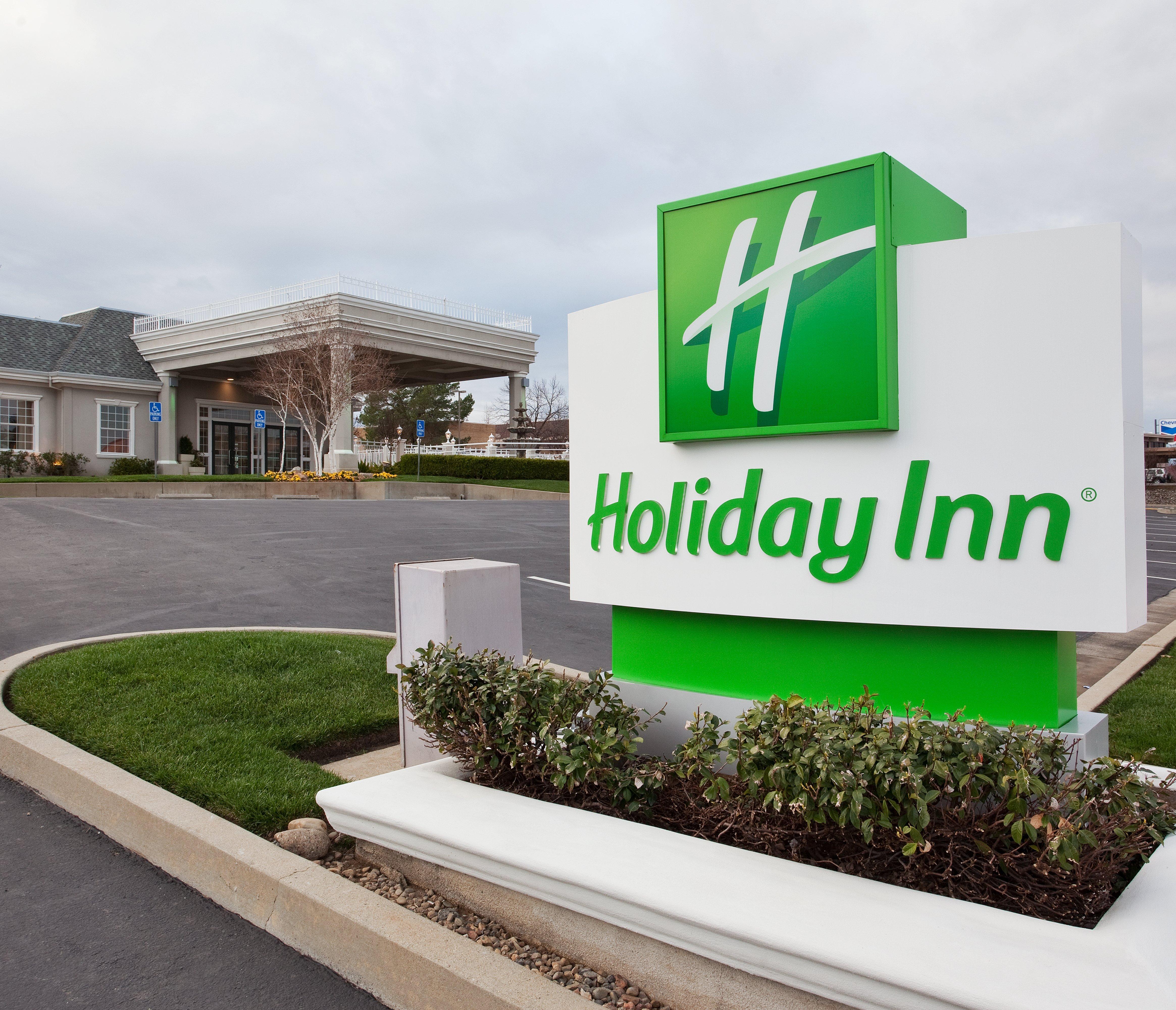 Holiday Inn Redding, An Ihg Hotel Exterior foto